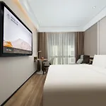 Atour Hotel Shanghai Hongqiao Korea Street