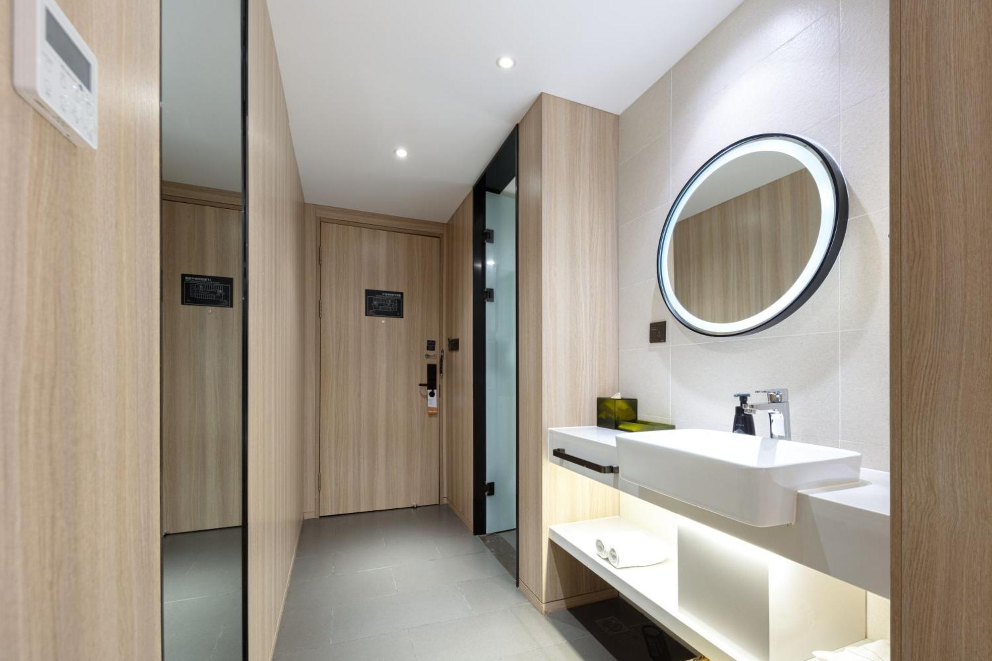 Hotel Atour Hongqiao Korea Street